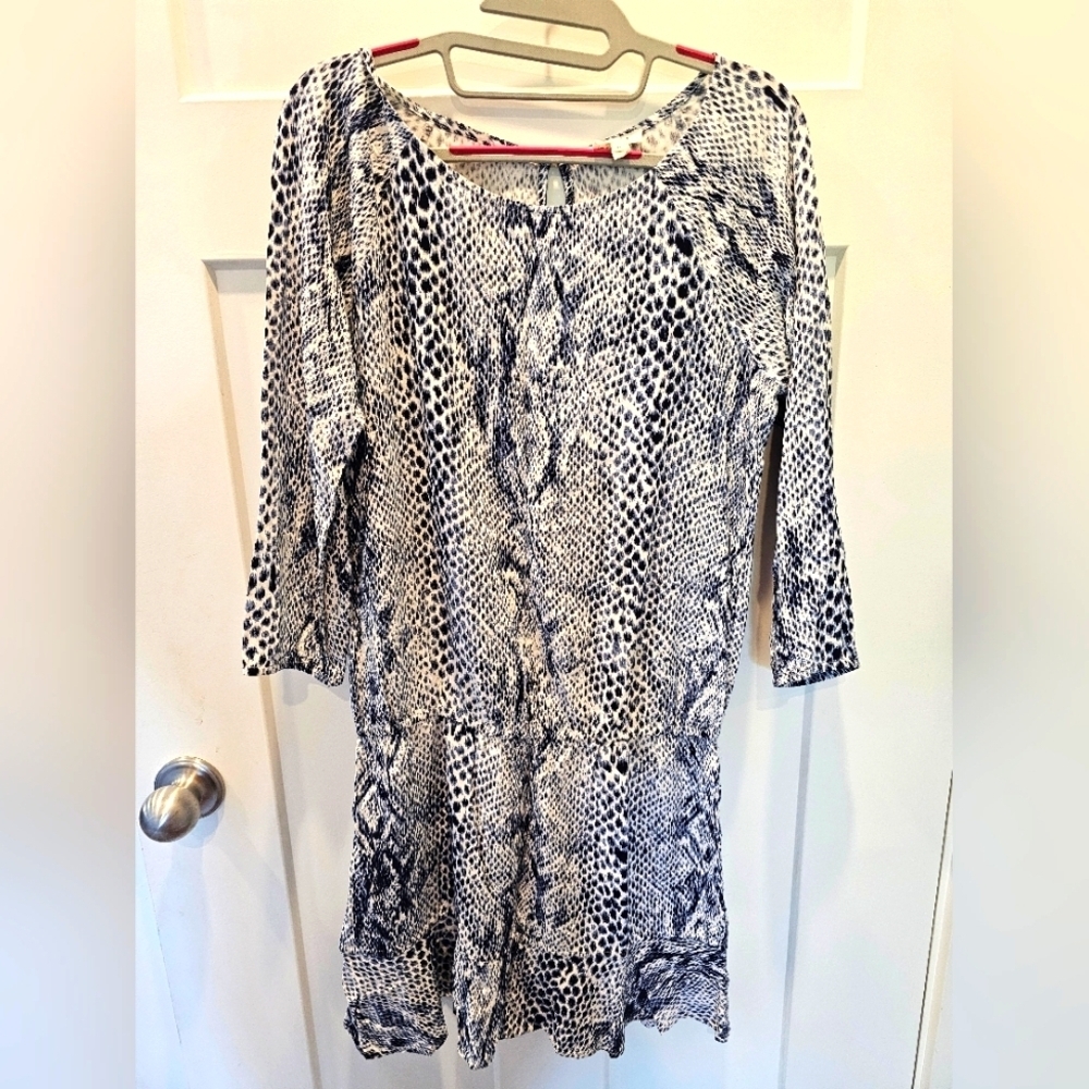 Soft Joie Snakeskin Print Rayon Tunic Dress Medium Navy White 3/4 Sleeve